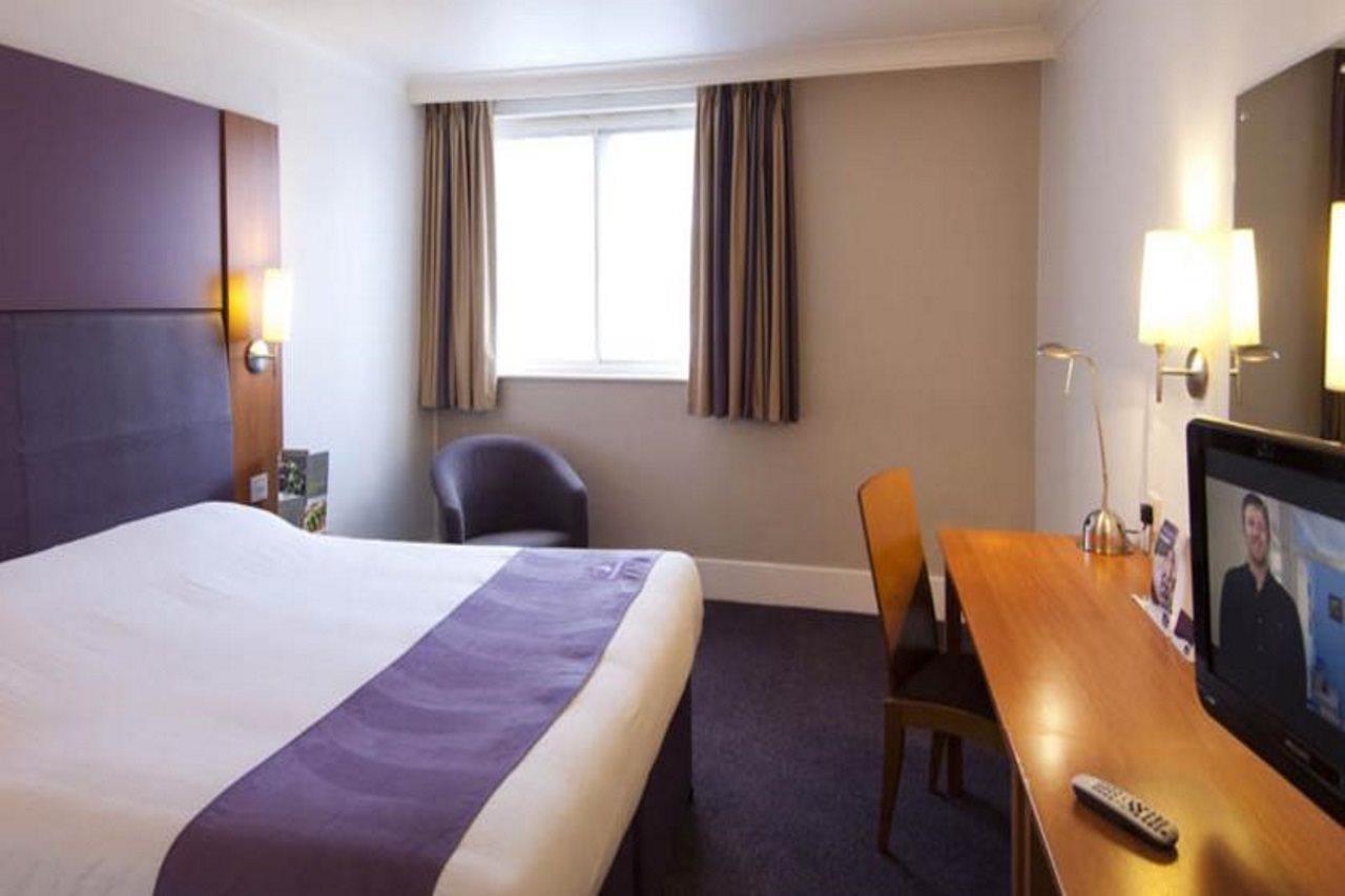 Premier Inn Chorley North Esterno foto