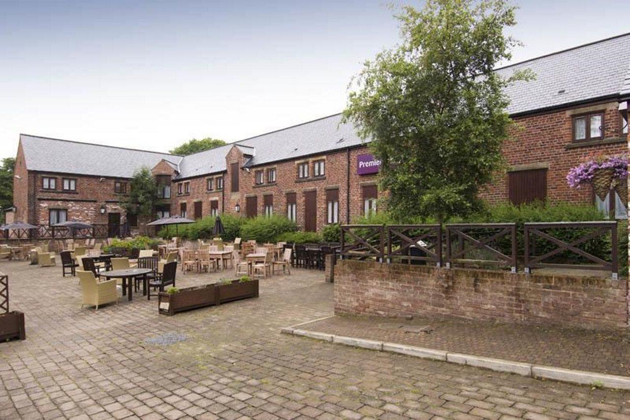 Premier Inn Chorley North Esterno foto